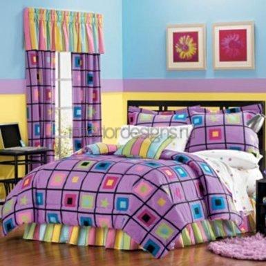красочный текстиль в комнате подростка