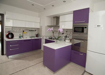 фиолетовый цвет в доме