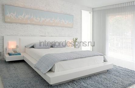 белая мебель в интерьере спальни