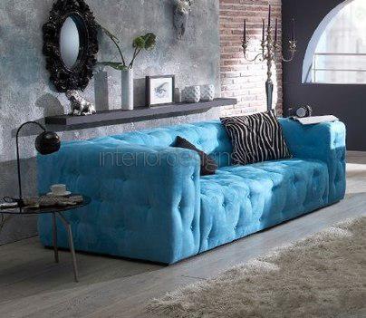 диван голубого цвета