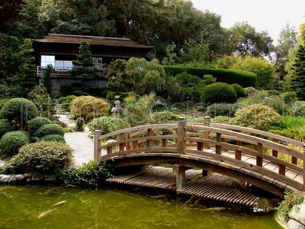 Декоративные мостики для сада своими руками: придаем участку изысканную романтичность
